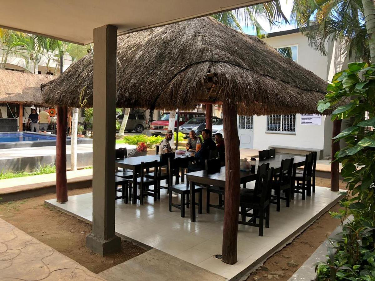 Hotel Azteca 2*