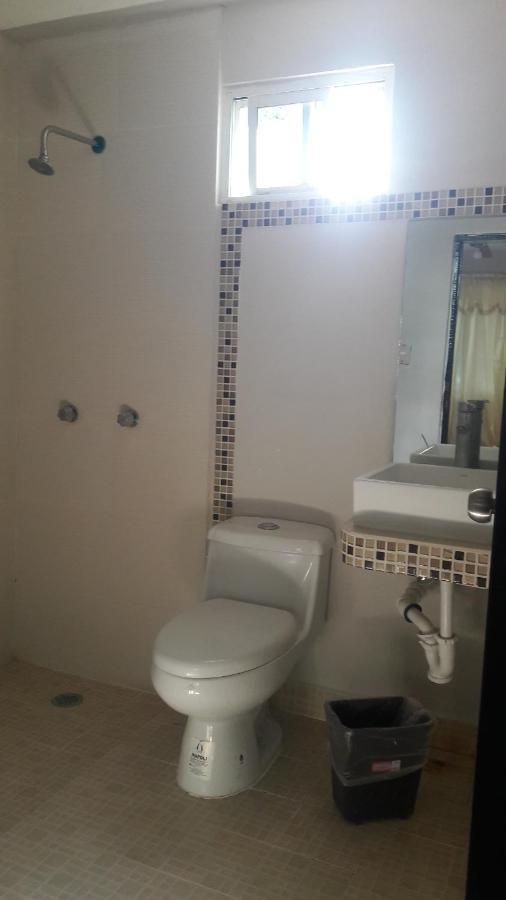 Hotel Azteca 2*