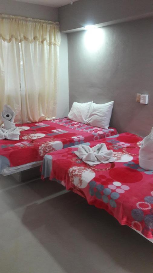 Hotel Azteca 2*