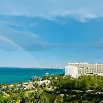 Punta Me Luxury Apartments Ocean View & Beach Front