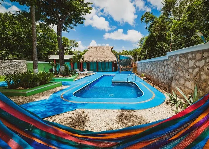 La Palapa - Beautiful Pool Home Sleeps Up To 8