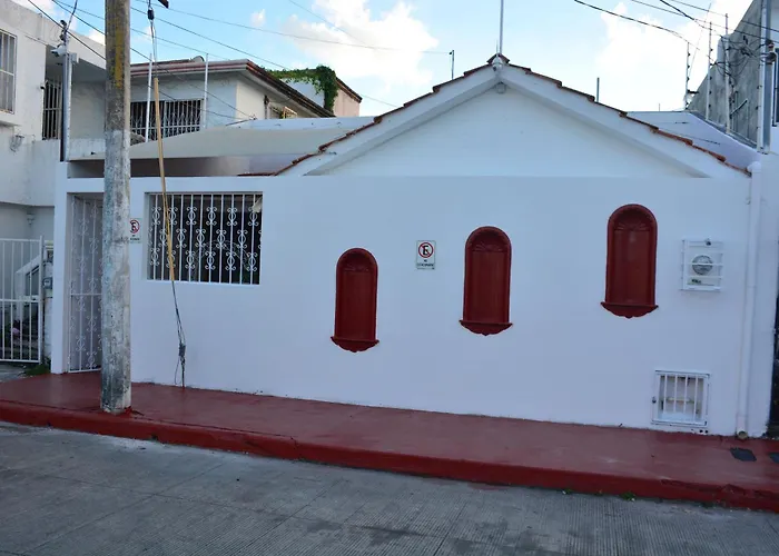 Casa de renta Erizo 8, Cancún. Mercado 28