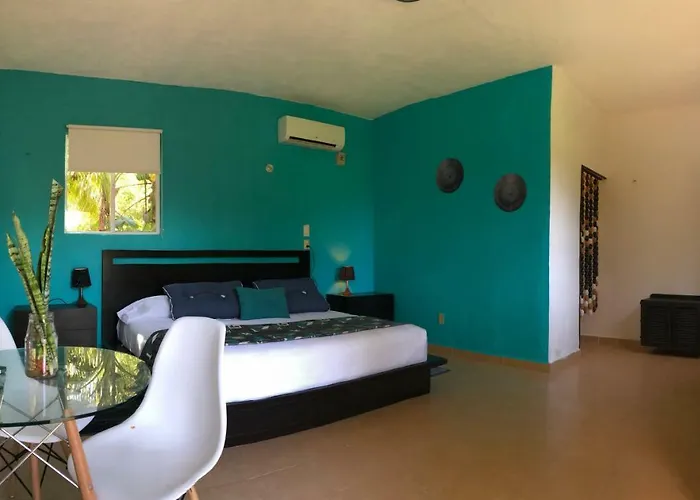 Cabana Zacilha Punta Sam