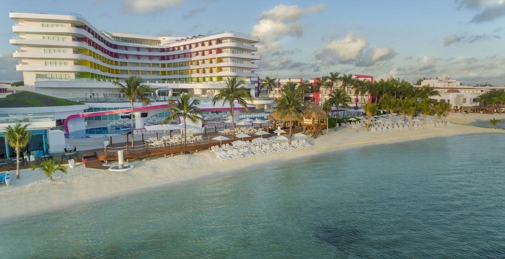 Temptation At The Tower (adults Only) Cancun