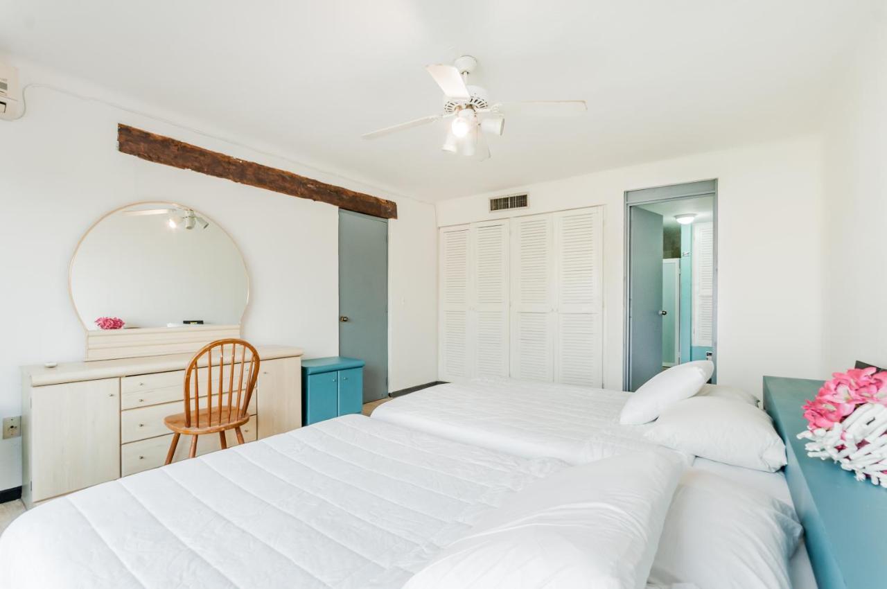 Delmar's Apartment *