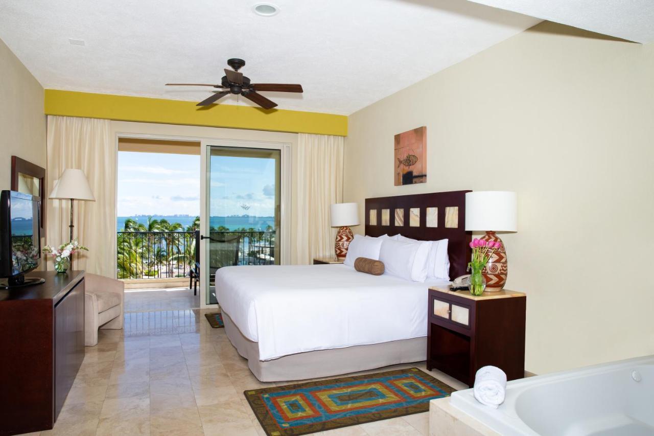 Resort Del Palmar And Cancún