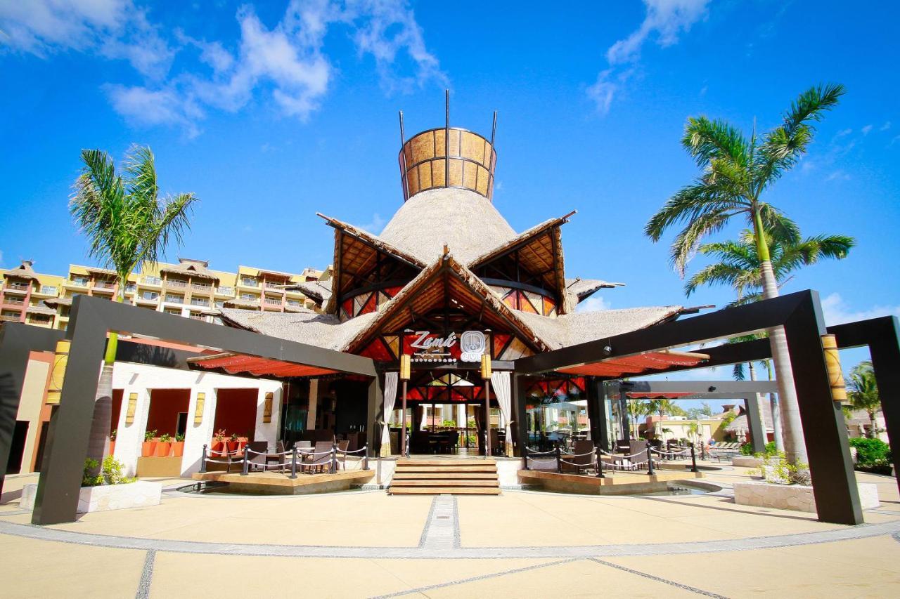 Del Palmar And Cancún