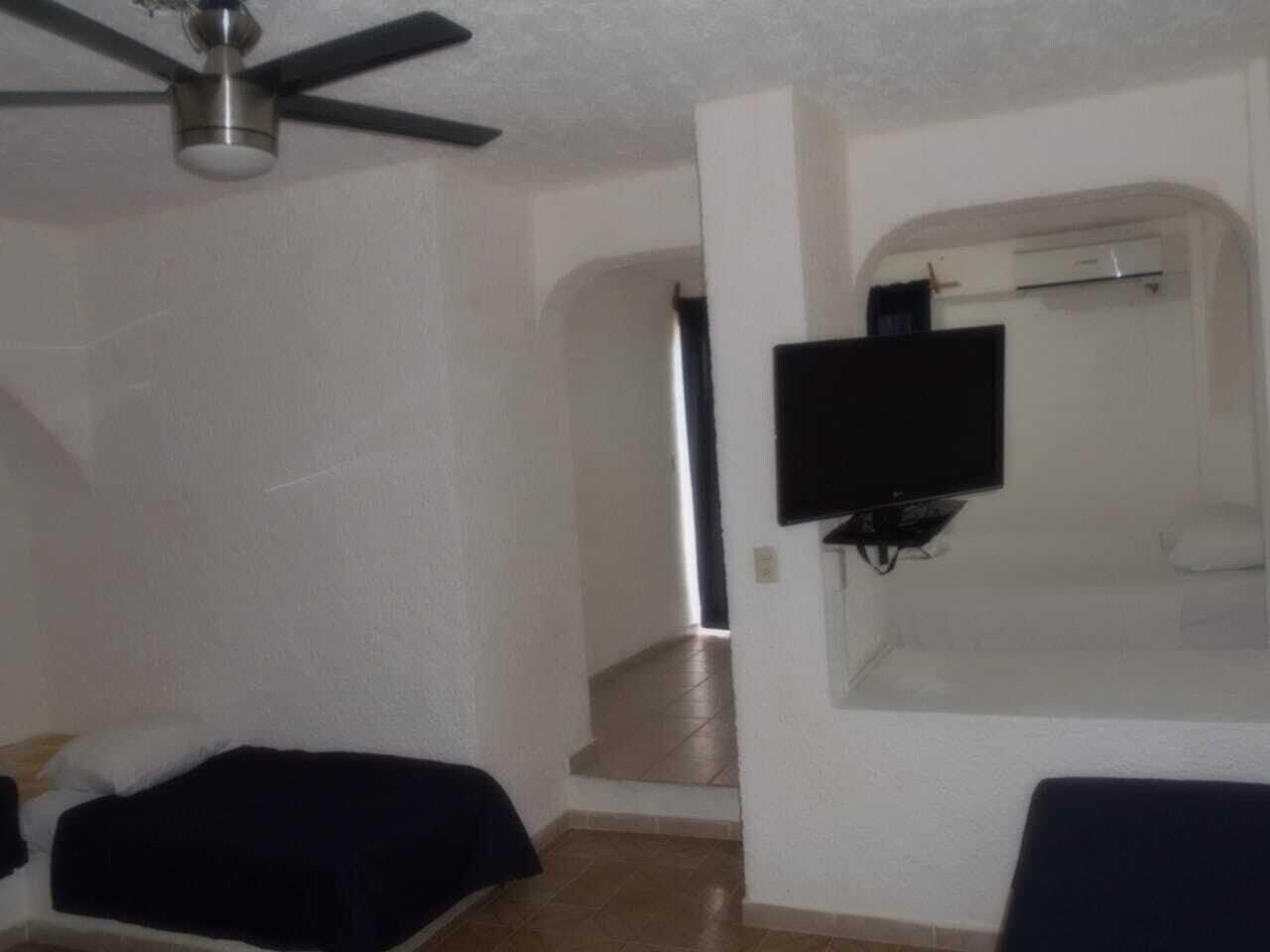 Ikaro Cancún