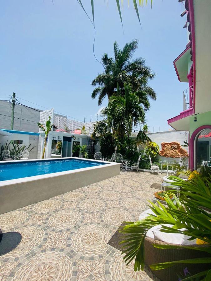 The Quetzal Bed and breakfast *