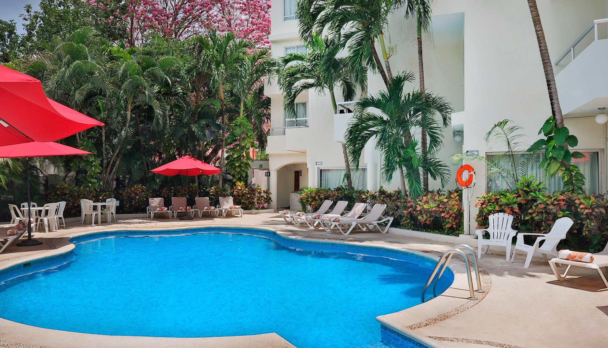Hotel Adhara Express Cancún