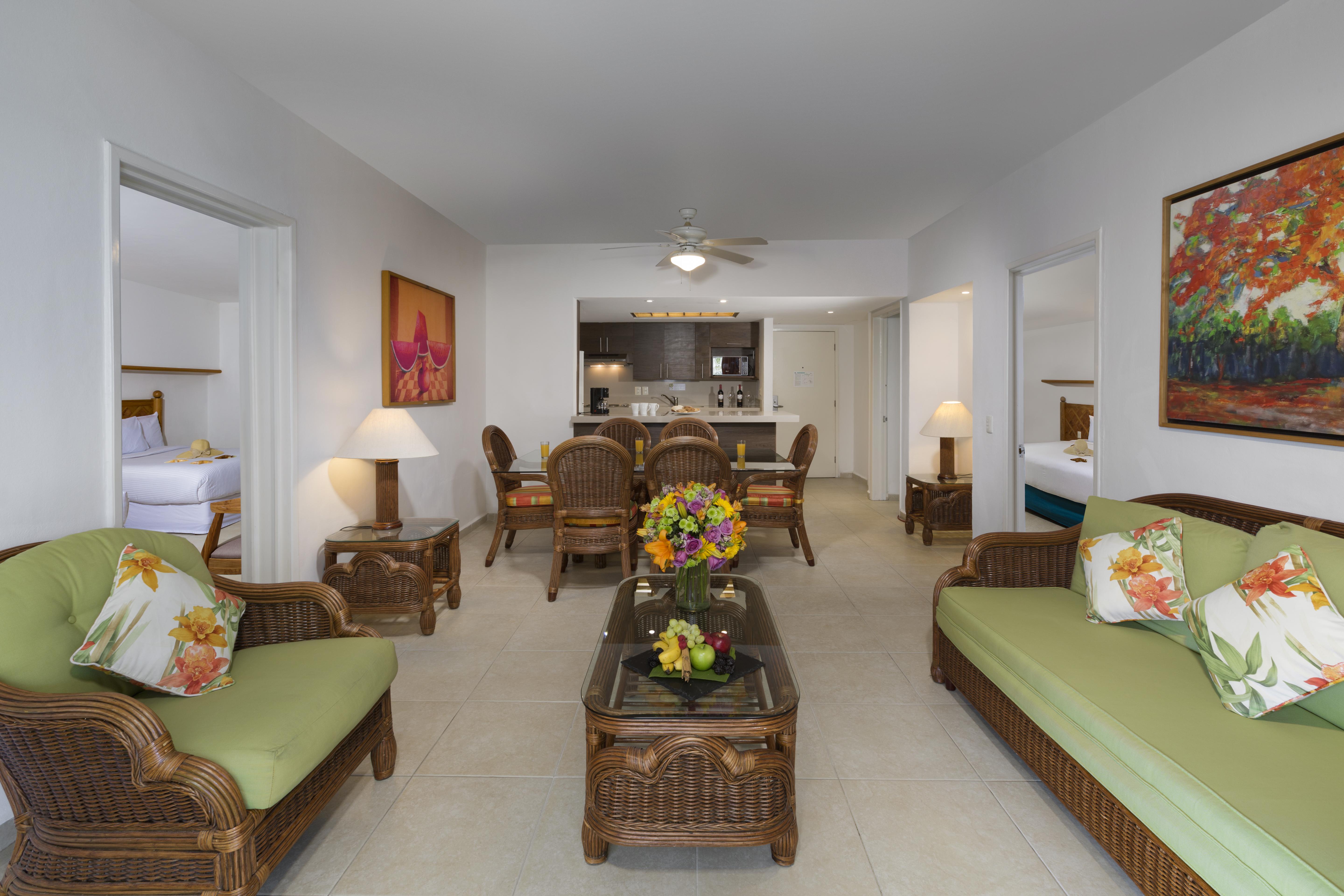 Beachscape Kin Ha & 4* Cancún