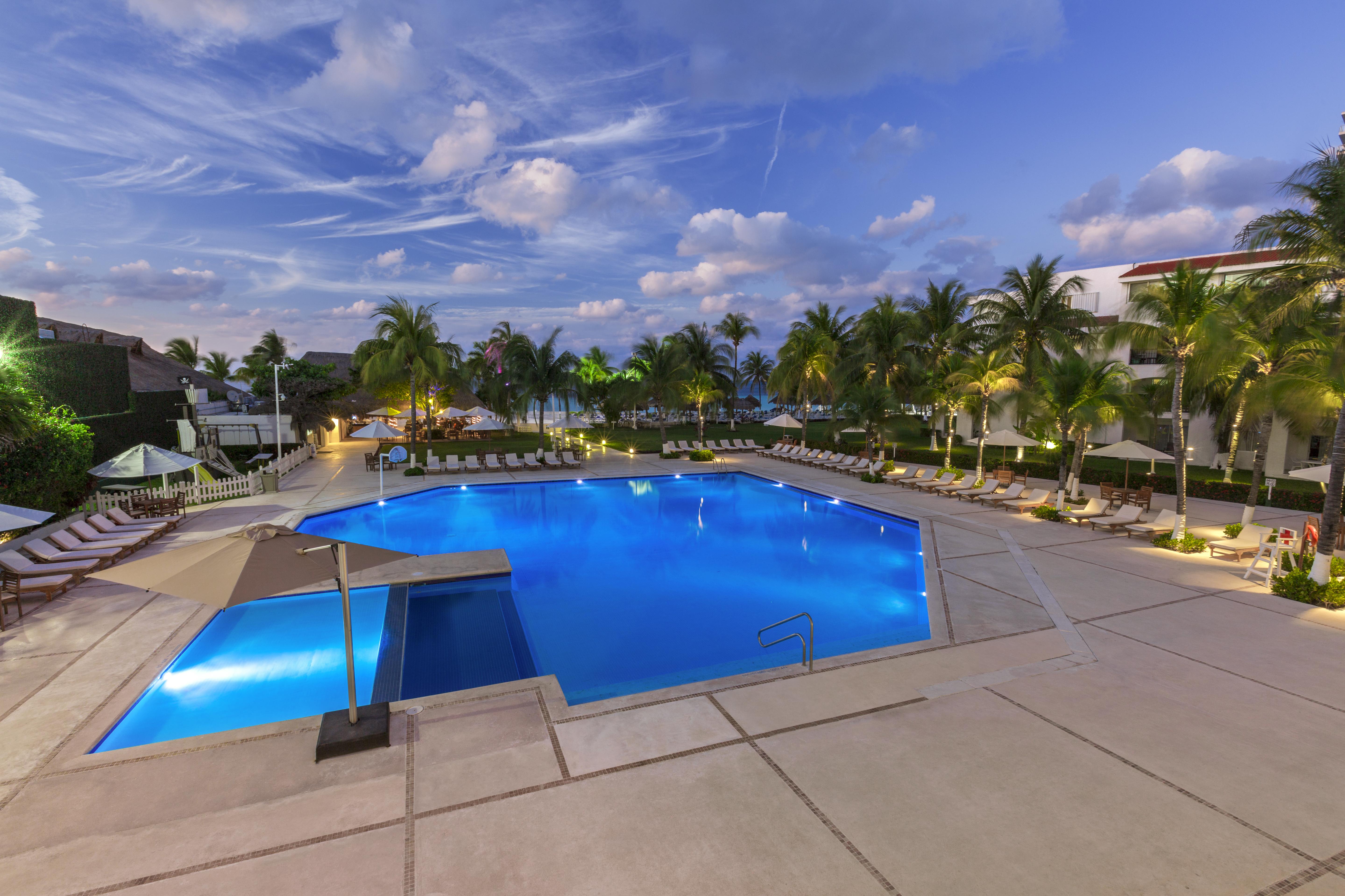 Beachscape Kin Ha & 4*