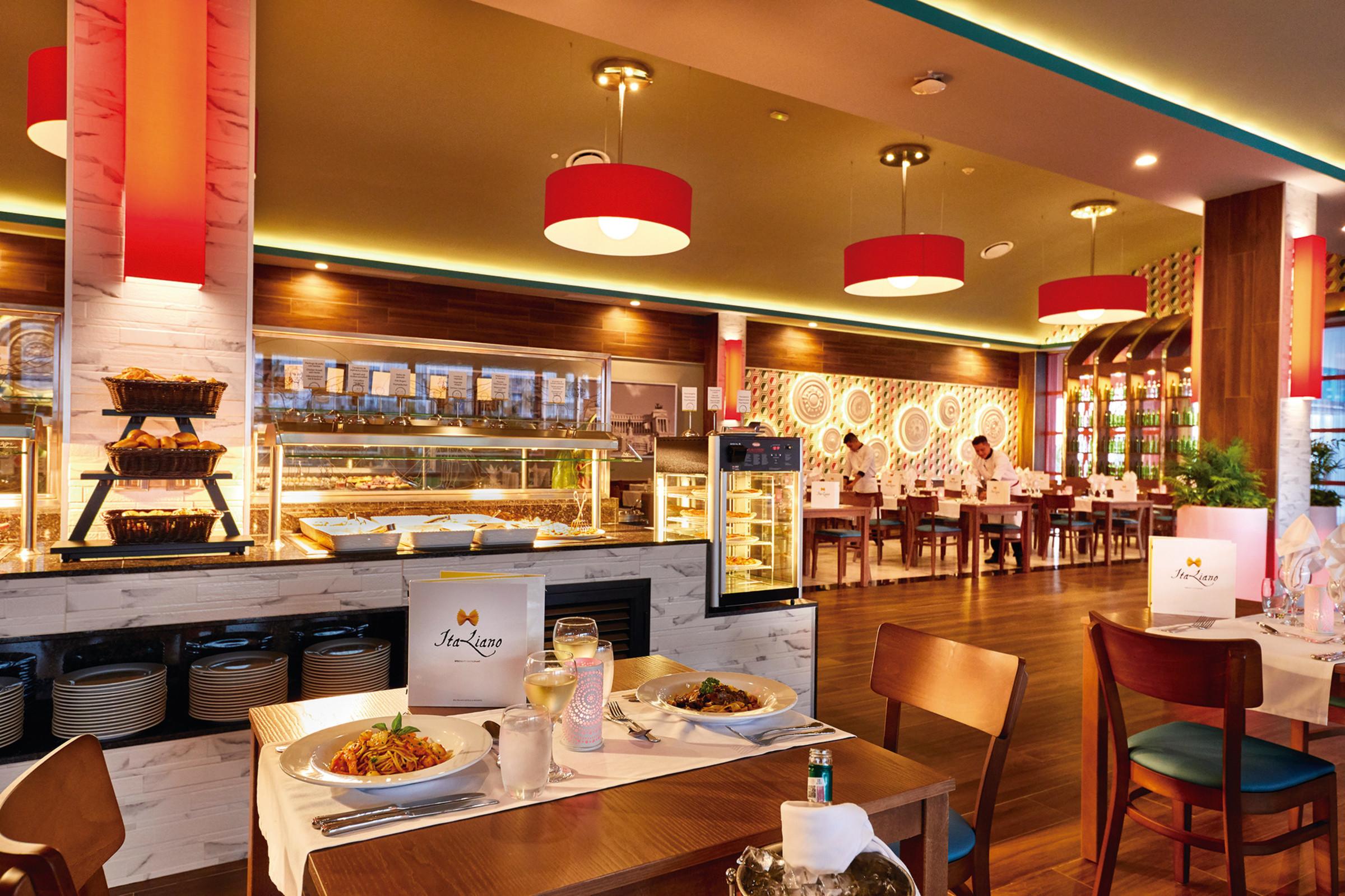 Riu Palace Costa Mujeres Hotel 4*
