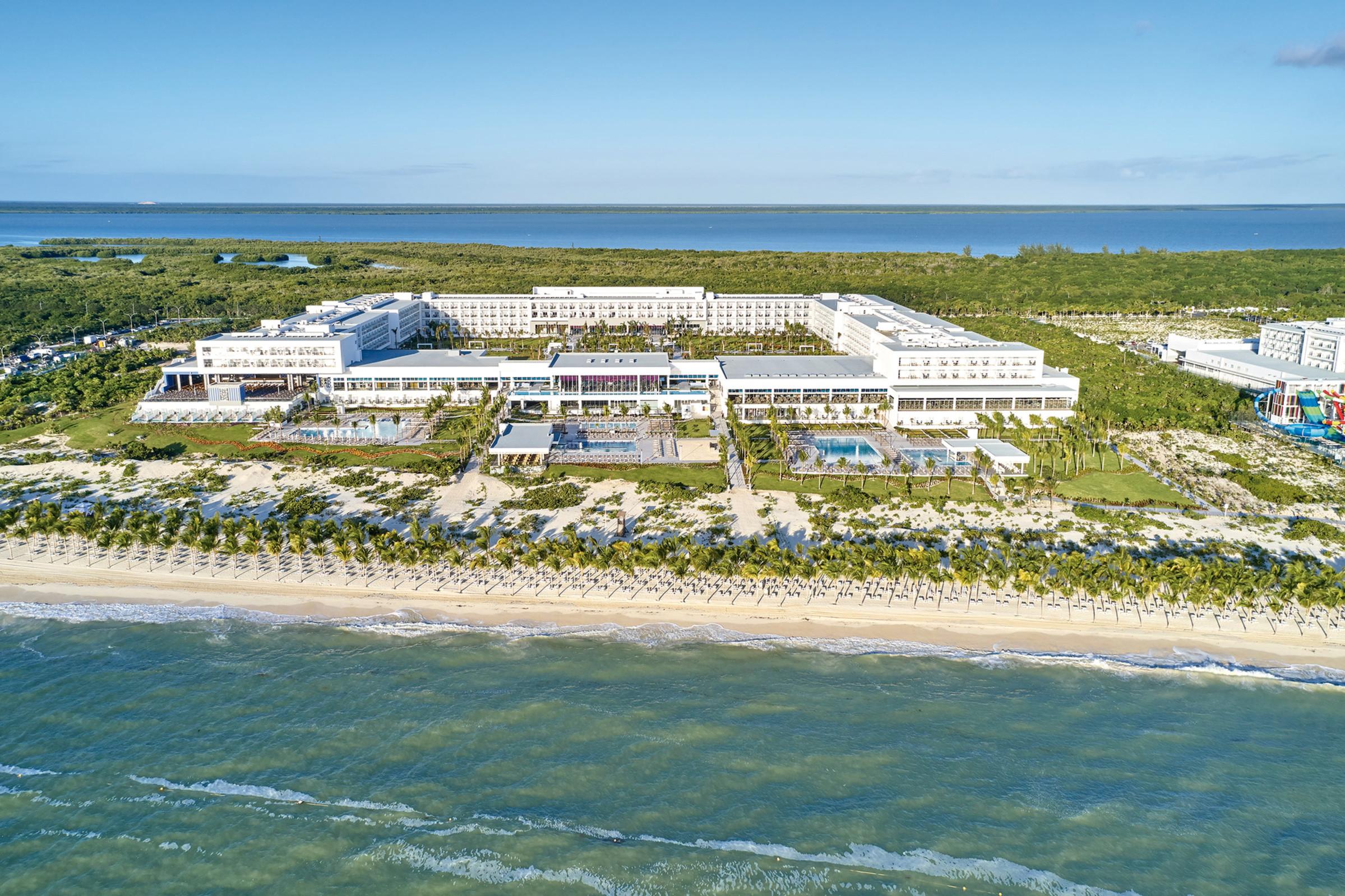 Hotel Riu Palace Costa Mujeres 4*