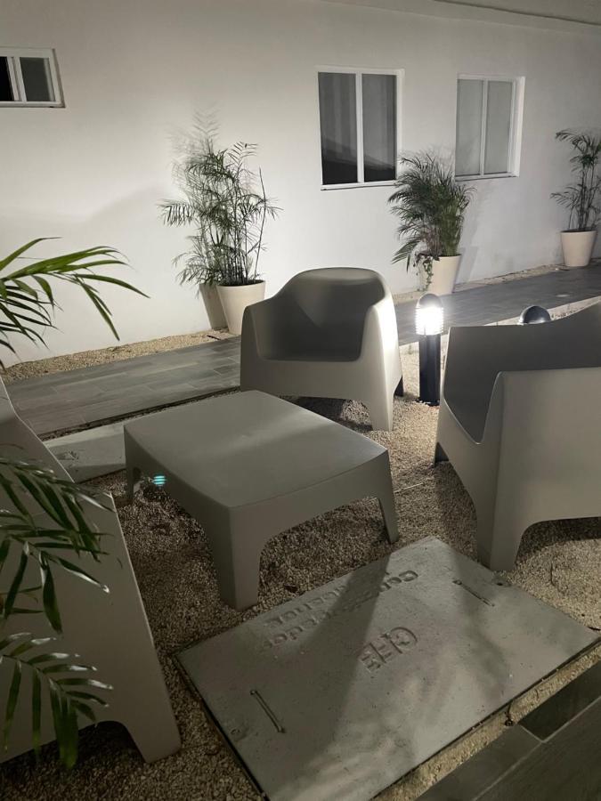 Apartment Lovely 2 Bedroom 2 Bathroom
