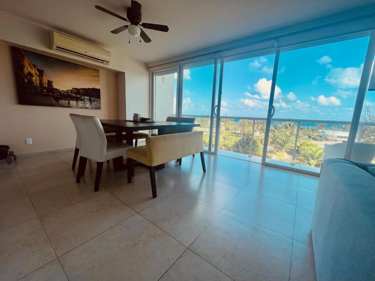 Punta Me Luxury Ocean View & Front Apartamento Cancún