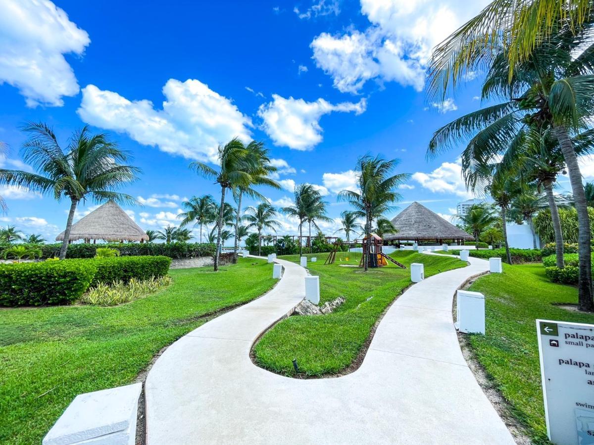 Punta Me Luxury Ocean View & Front Cancún