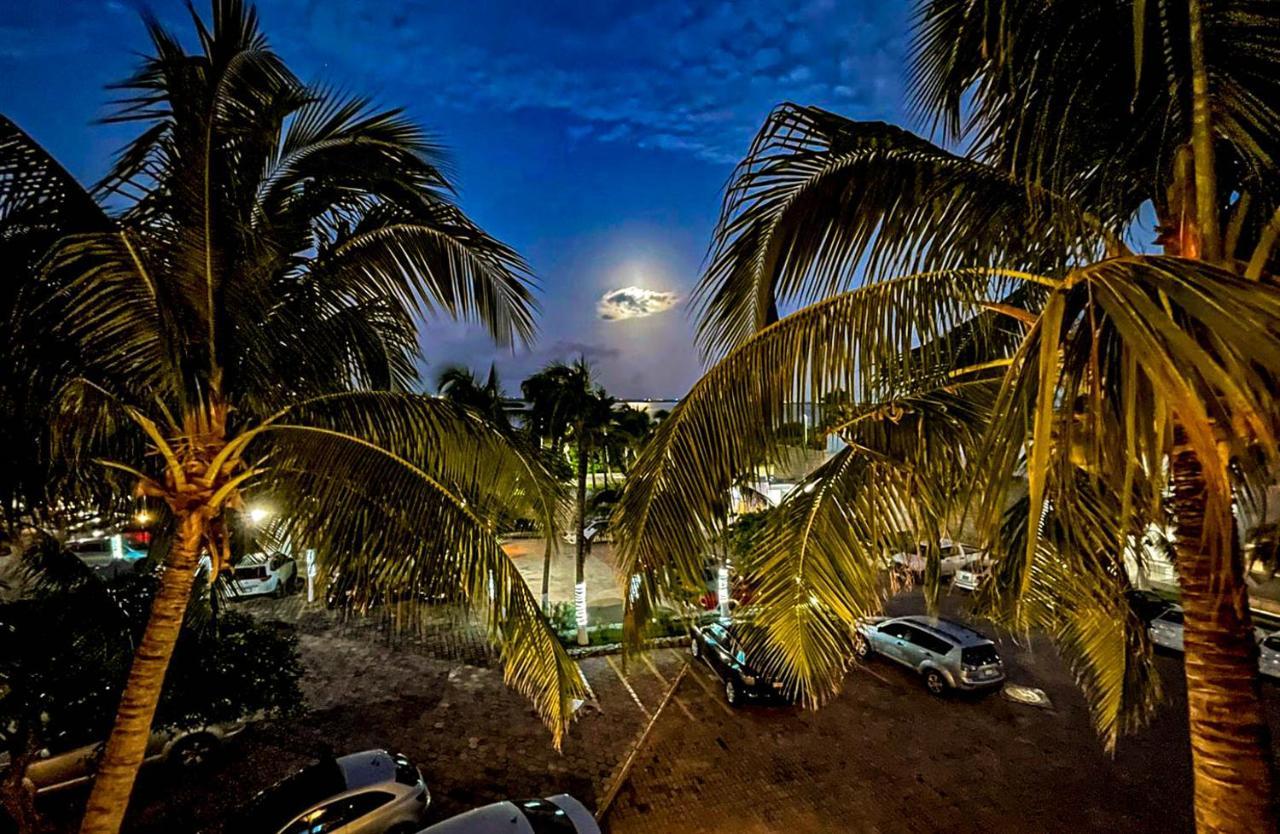 Beachside Apartamento *