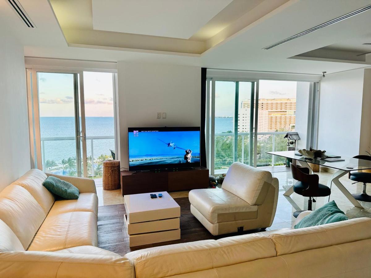Punta Me Luxury Ocean View & Front