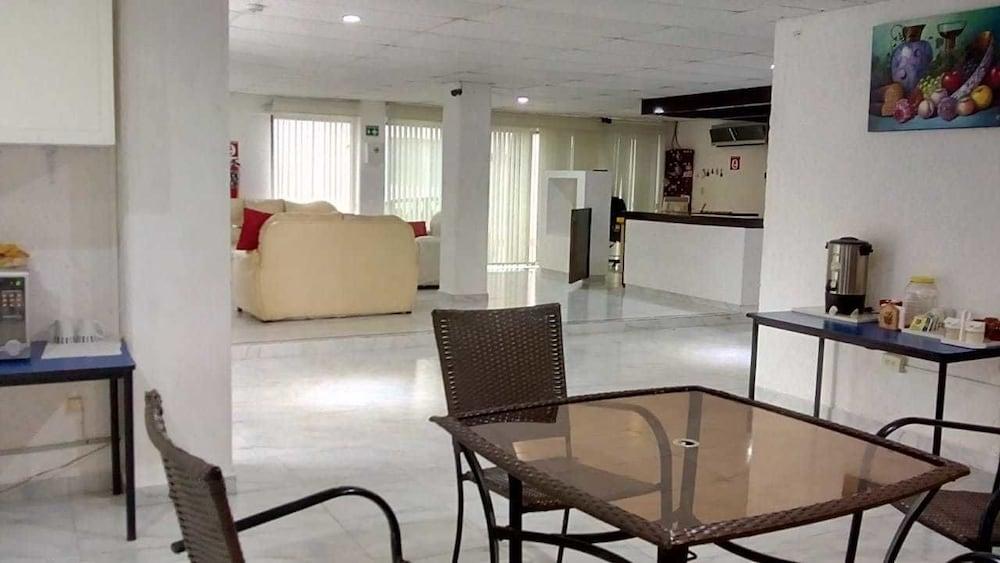 Ikaro 3* Cancún