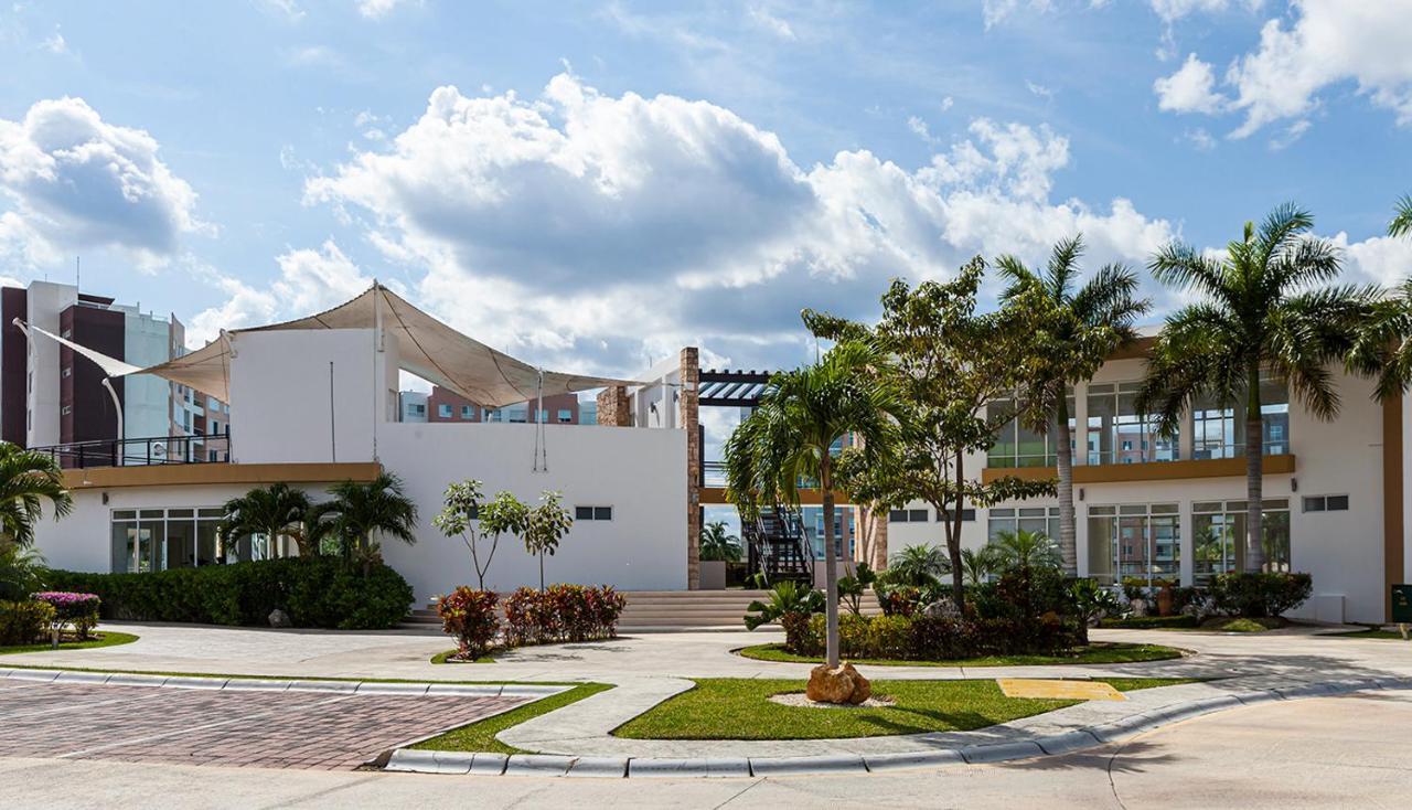 Beautiful In Cancun! Dreams Lagoon
