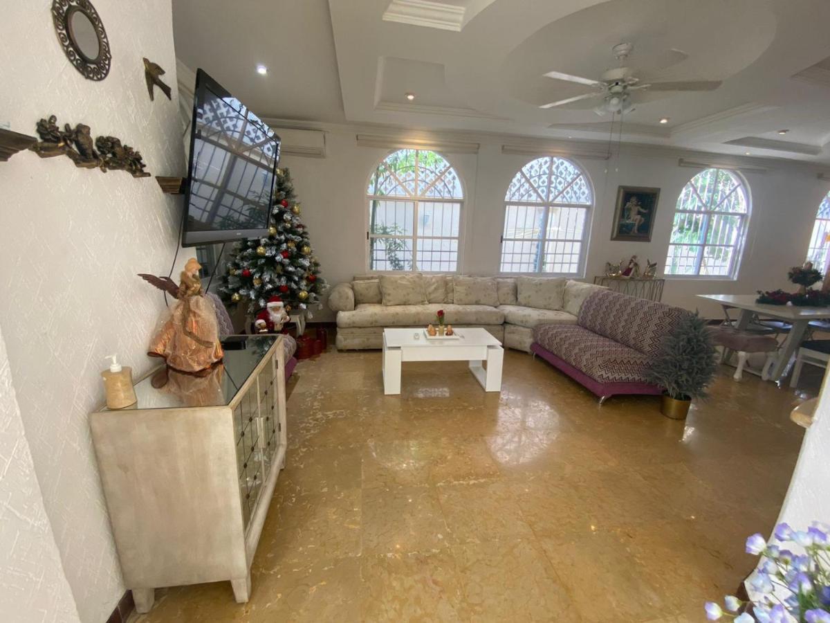 Сasa de vacaciones Hermosa Casa Centro 19p Cancún