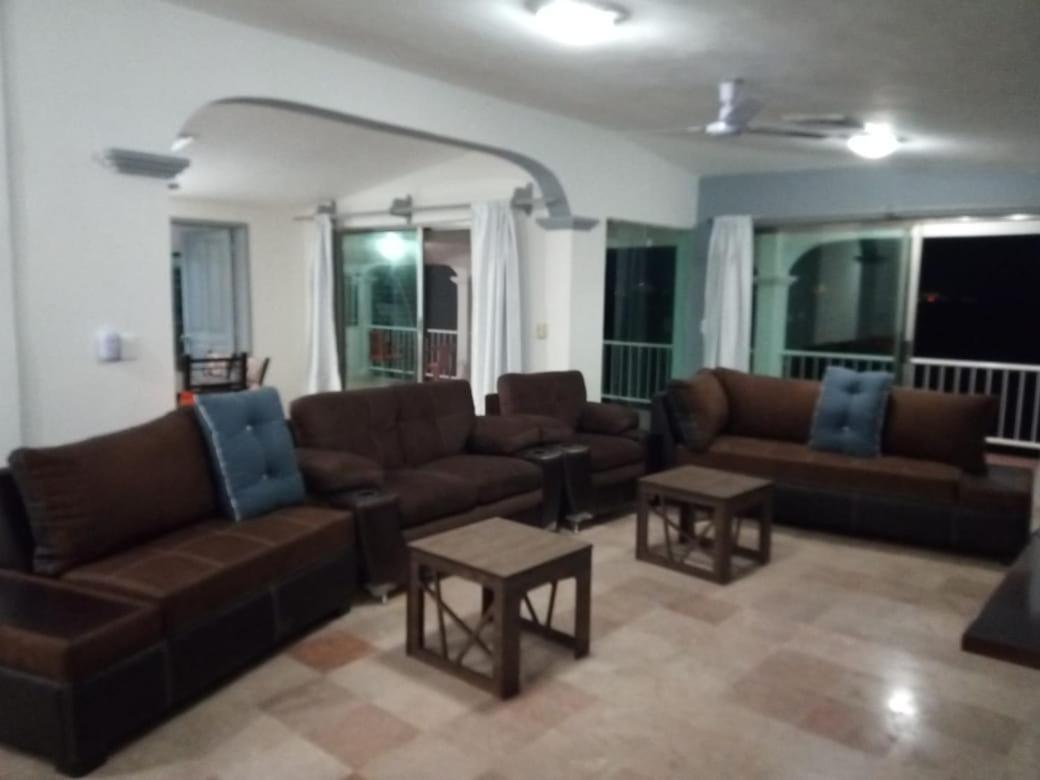 Large Penthouse On Lagoon, Fantastic Views, Across From Hostal
