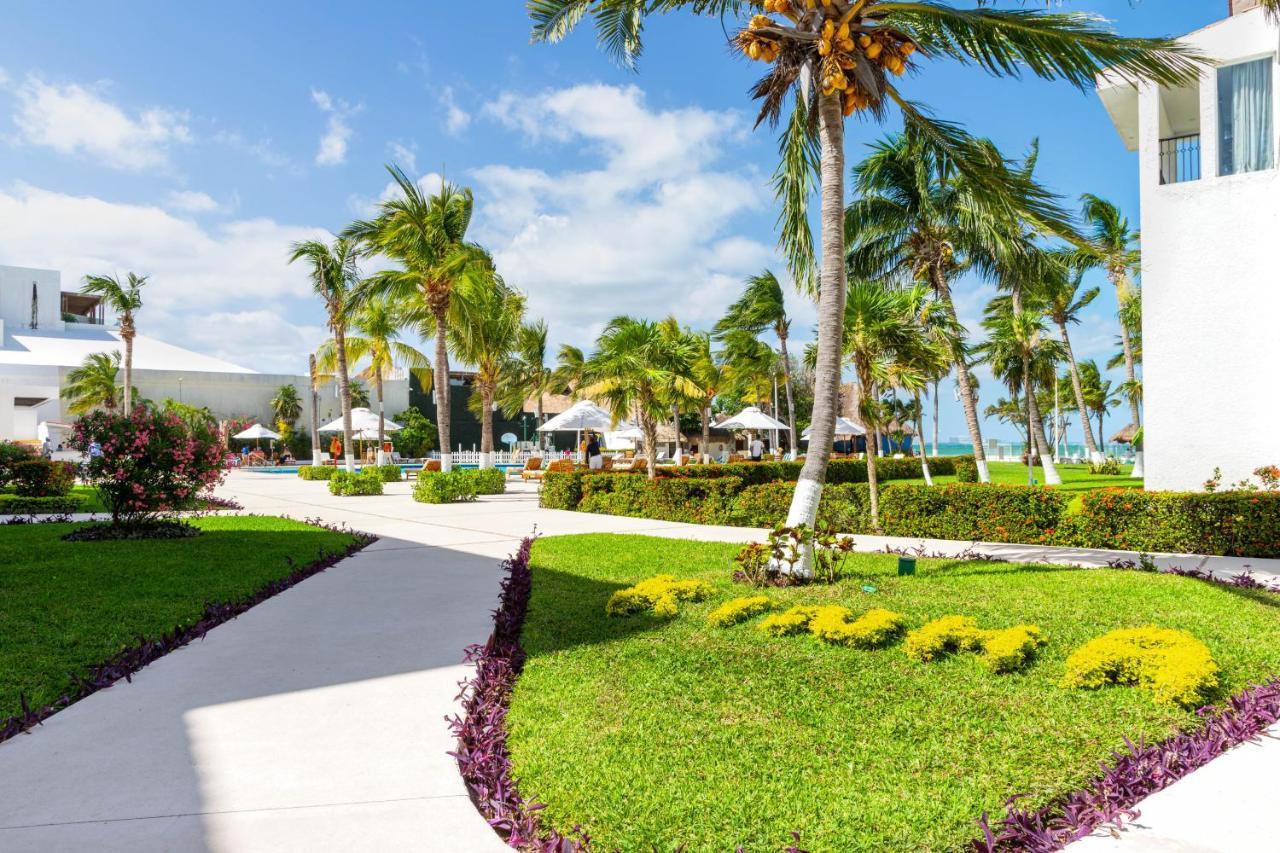 Beachscape Kin Ha & Hotel 4*