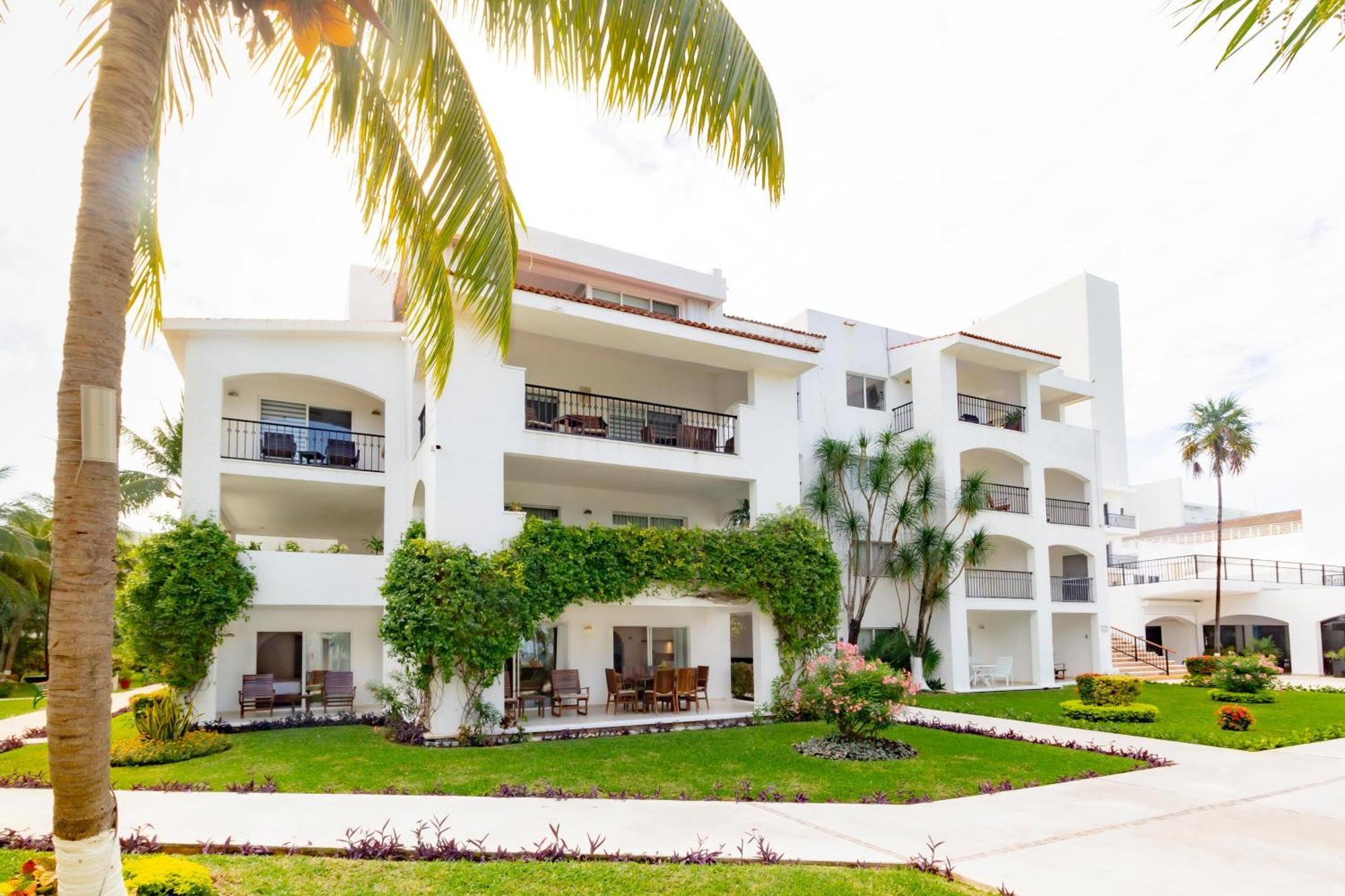 Beachscape Kin Ha & Hotel 4*