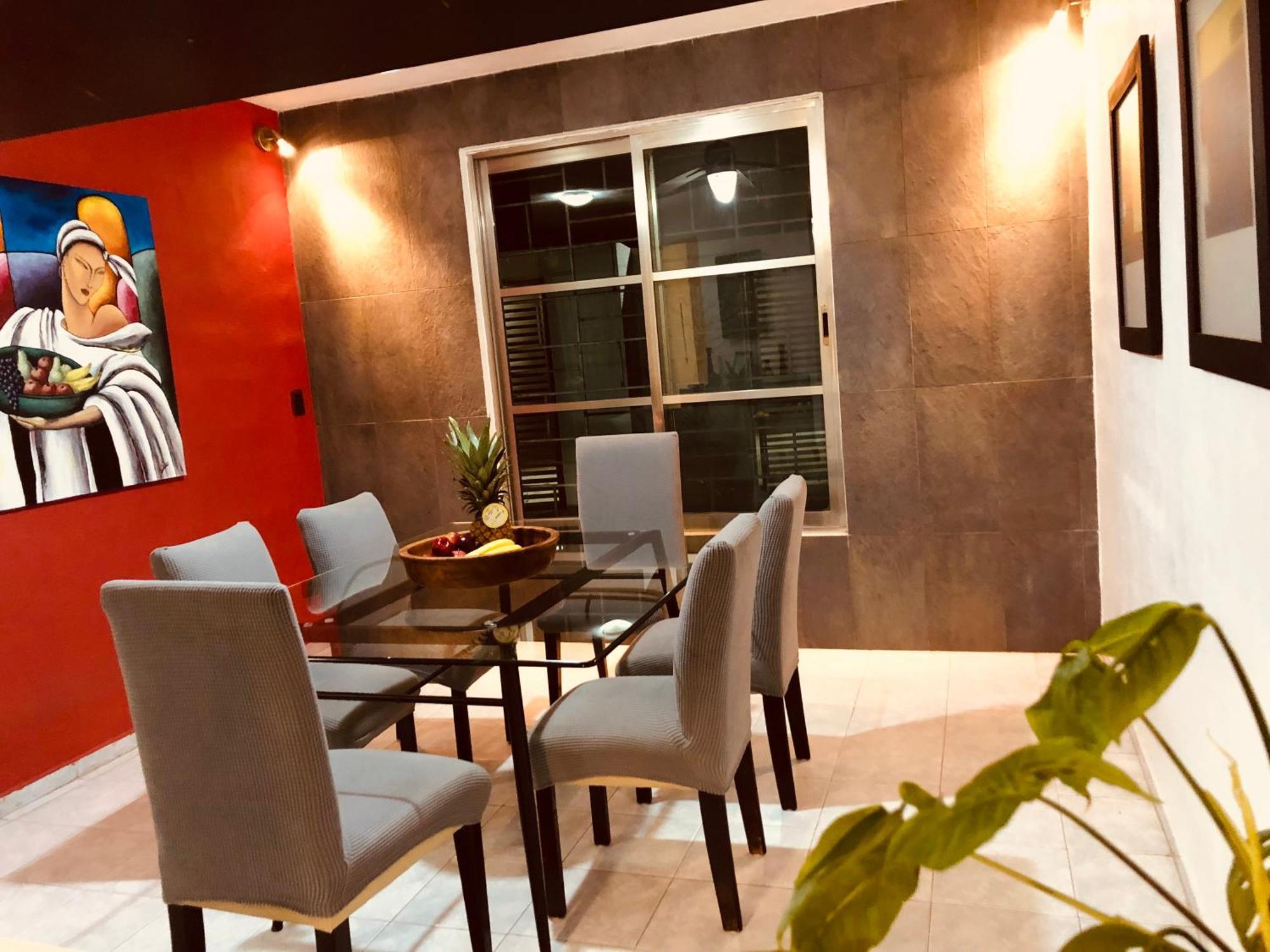 Beautiful By The - 3bedrooms, 2.5baths Сasa de vacaciones Cancún