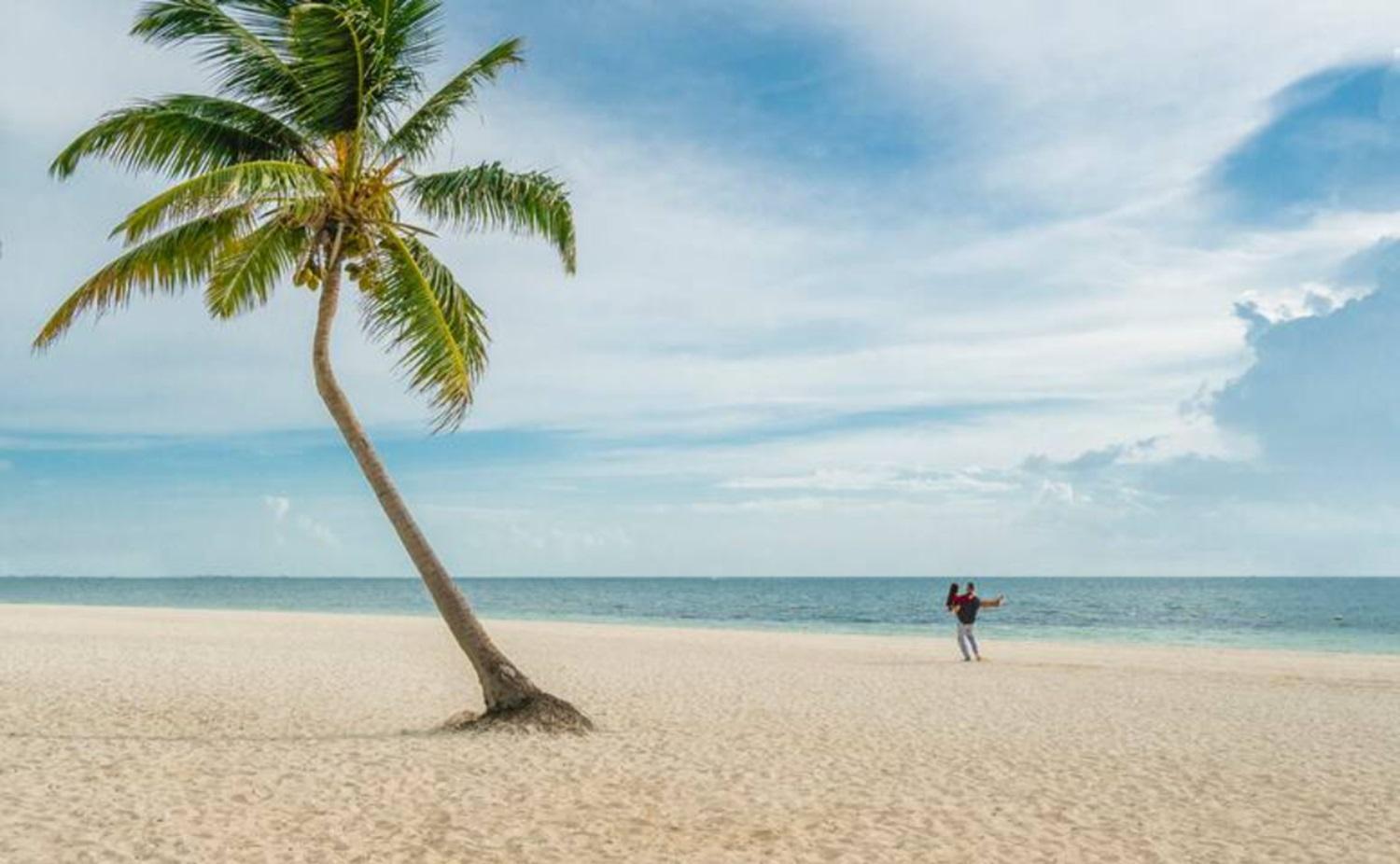 Beach Front Marina & Golf Luxe Playa Mujeres