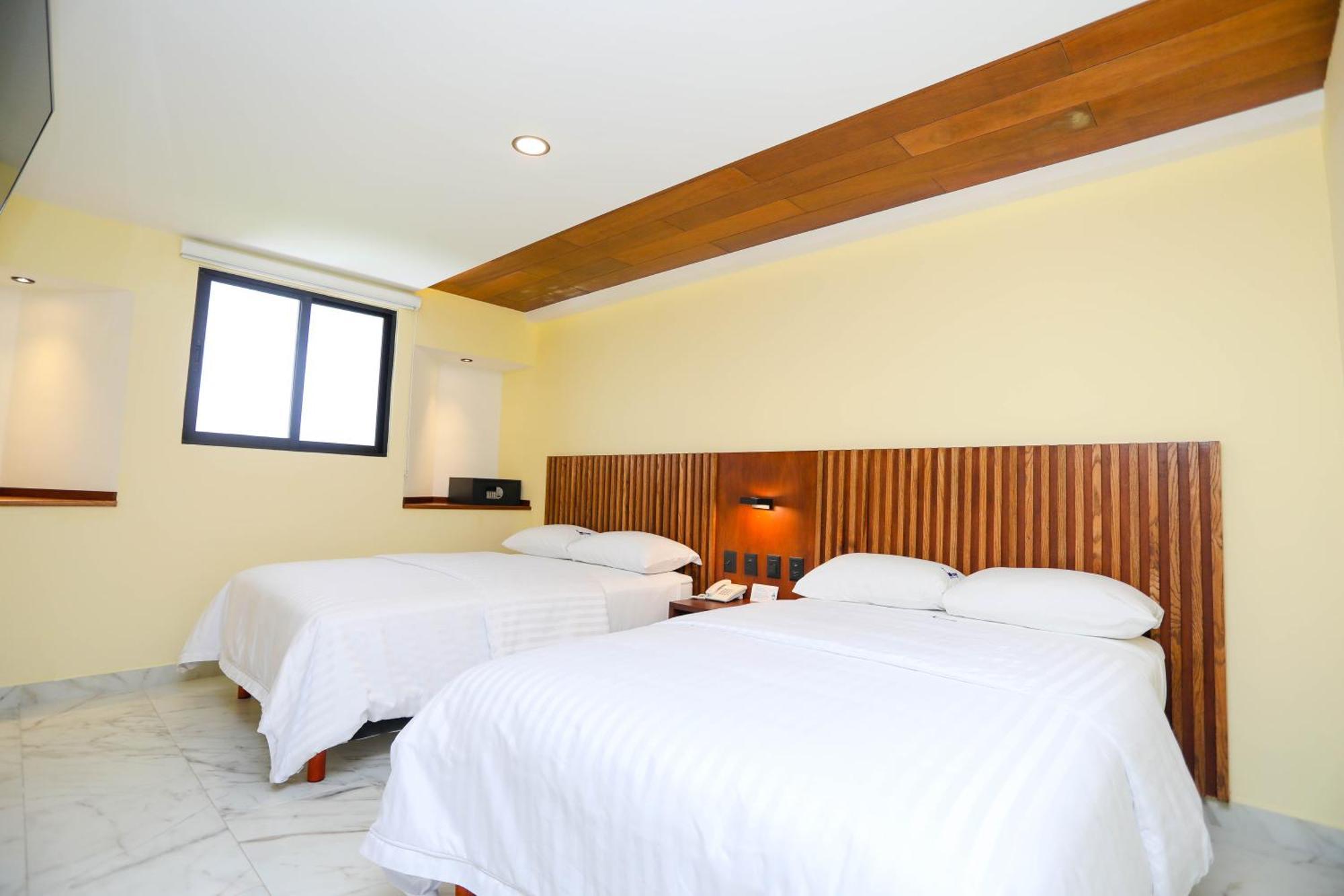 Hotel Parador 3* Cancún