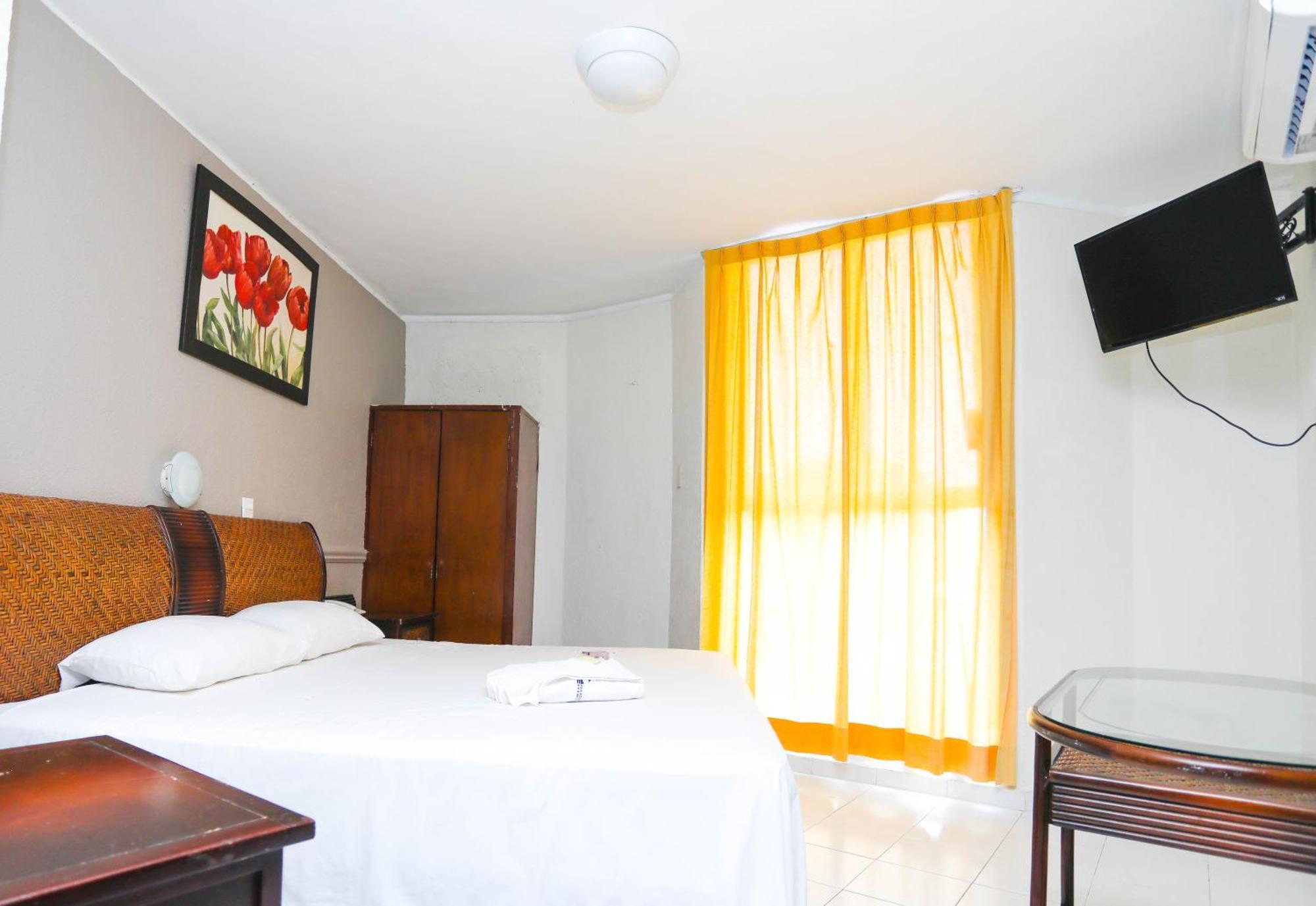 Hotel Parador Hotel 3*