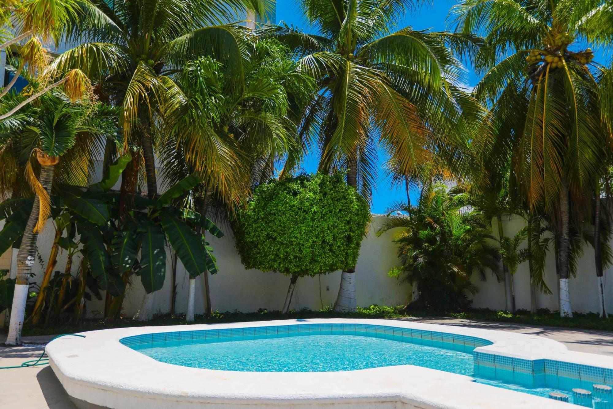 Hotel Parador 3*