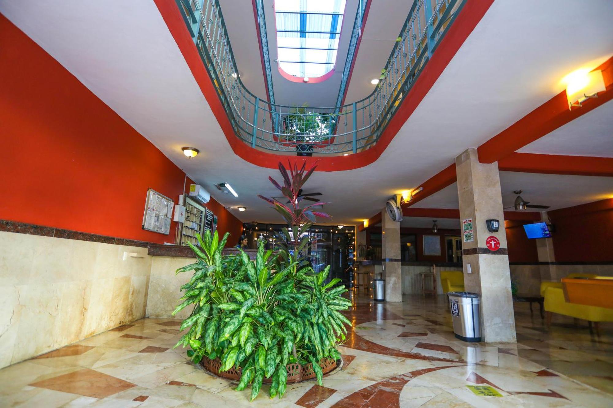 Santa Maria 3*