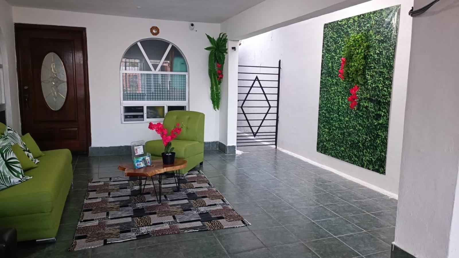 Casa De Renta Erizo 8, Cancún. Mercado 28