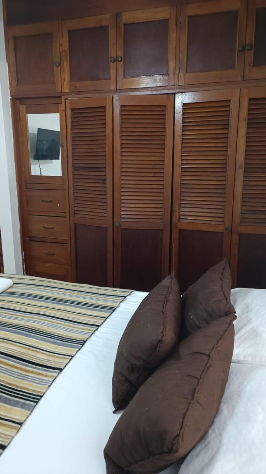 Casa De Renta Erizo 8, Cancún. Mercado 28 *