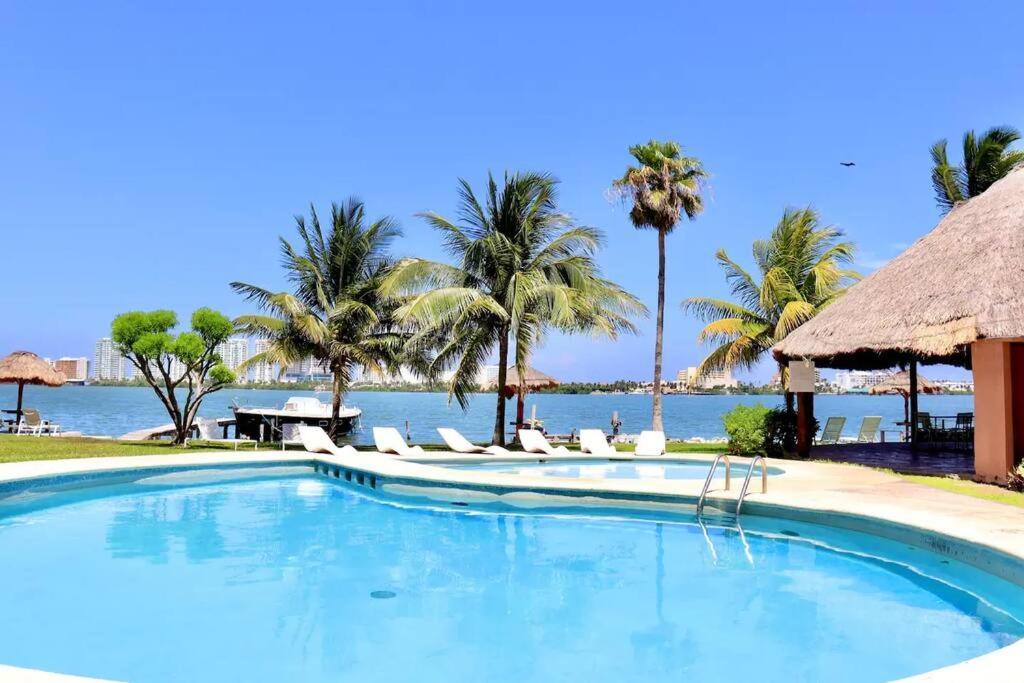 Cutie View 2br Apto,15min Walking To The Hz4 - Genc4 - Apartamento *