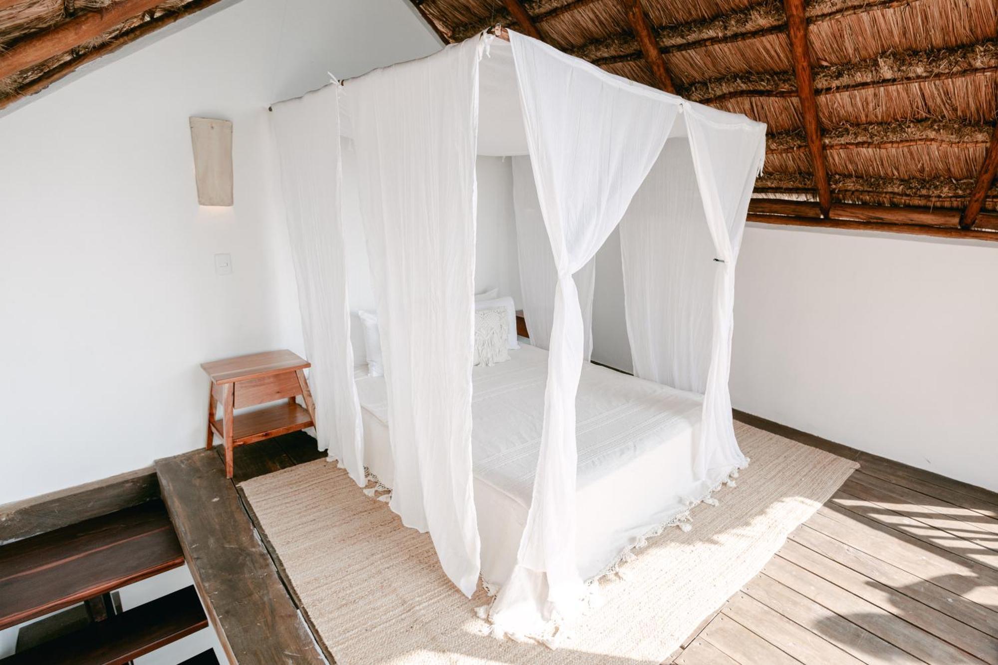 Punta Blanca House Hotel