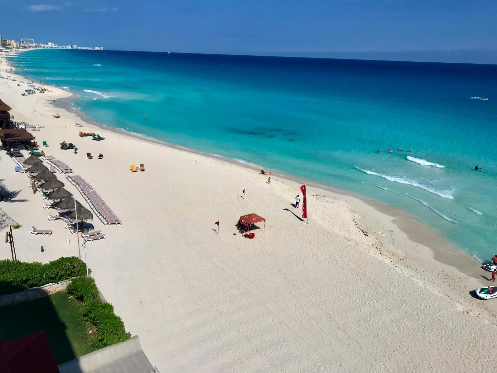 Beachside Apartamento Cancún