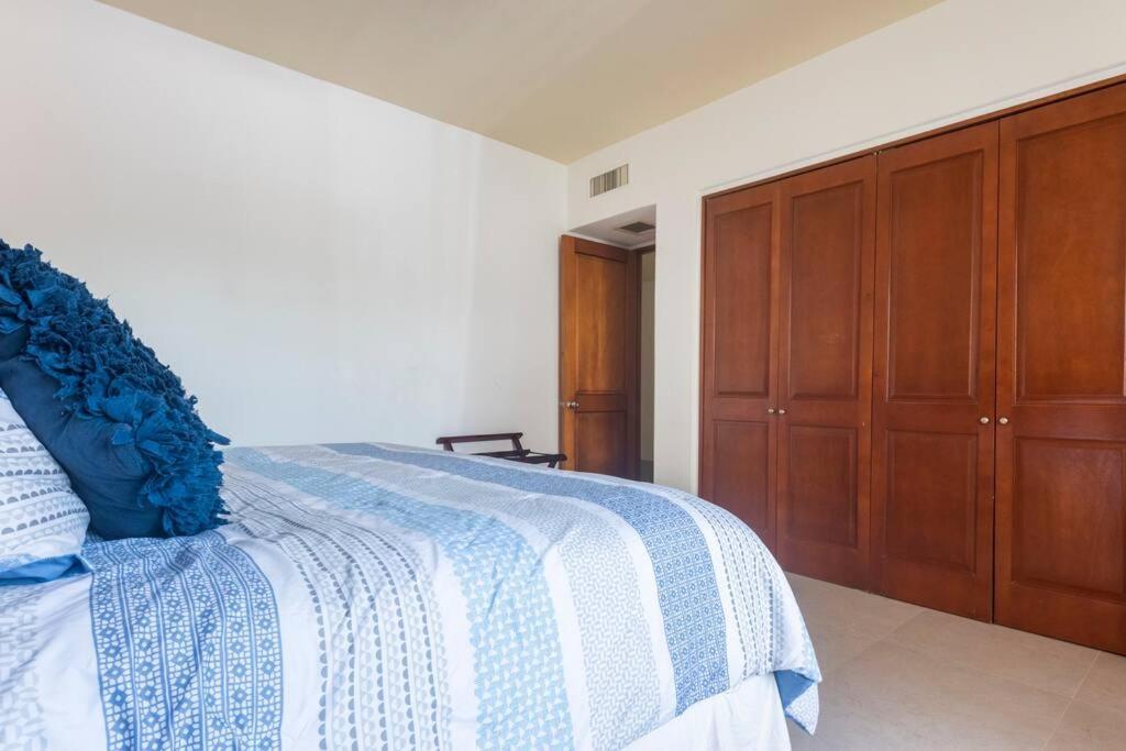 Stunning In Excellent Location *