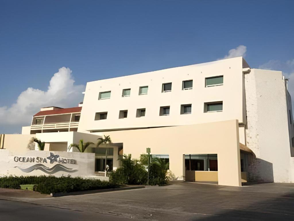 Ocean 3* Cancún