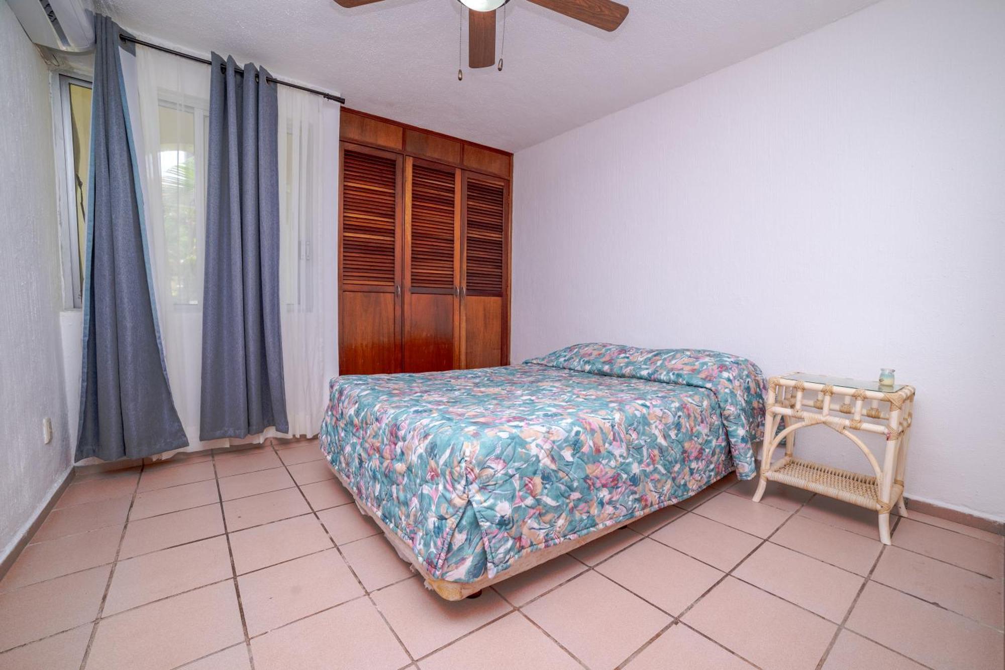Apartamento Depa Frente A Plaza Americas