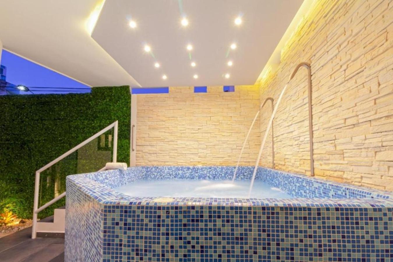Aparthotel Seven Boutique 3*