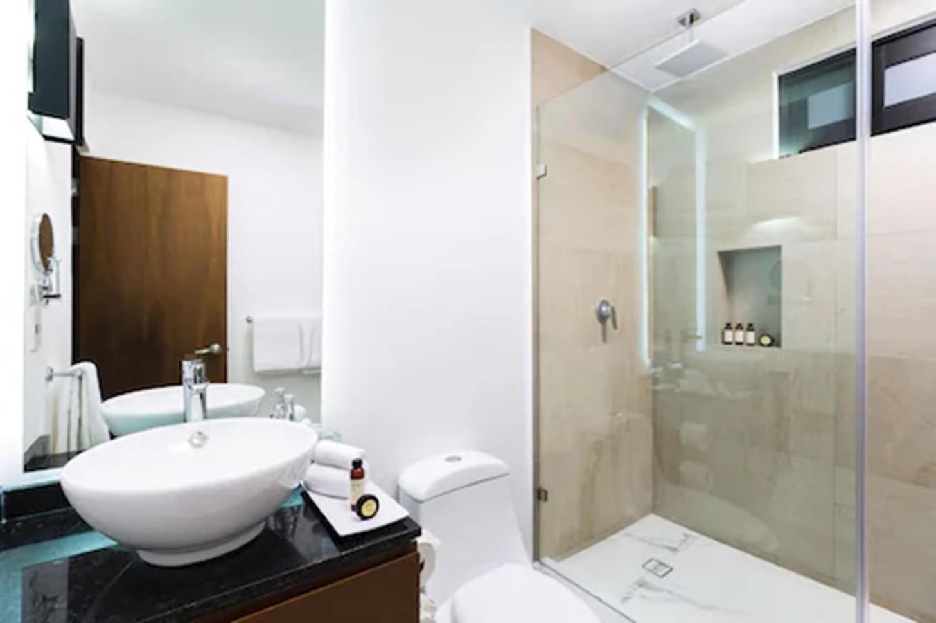 Seven Boutique Cancun