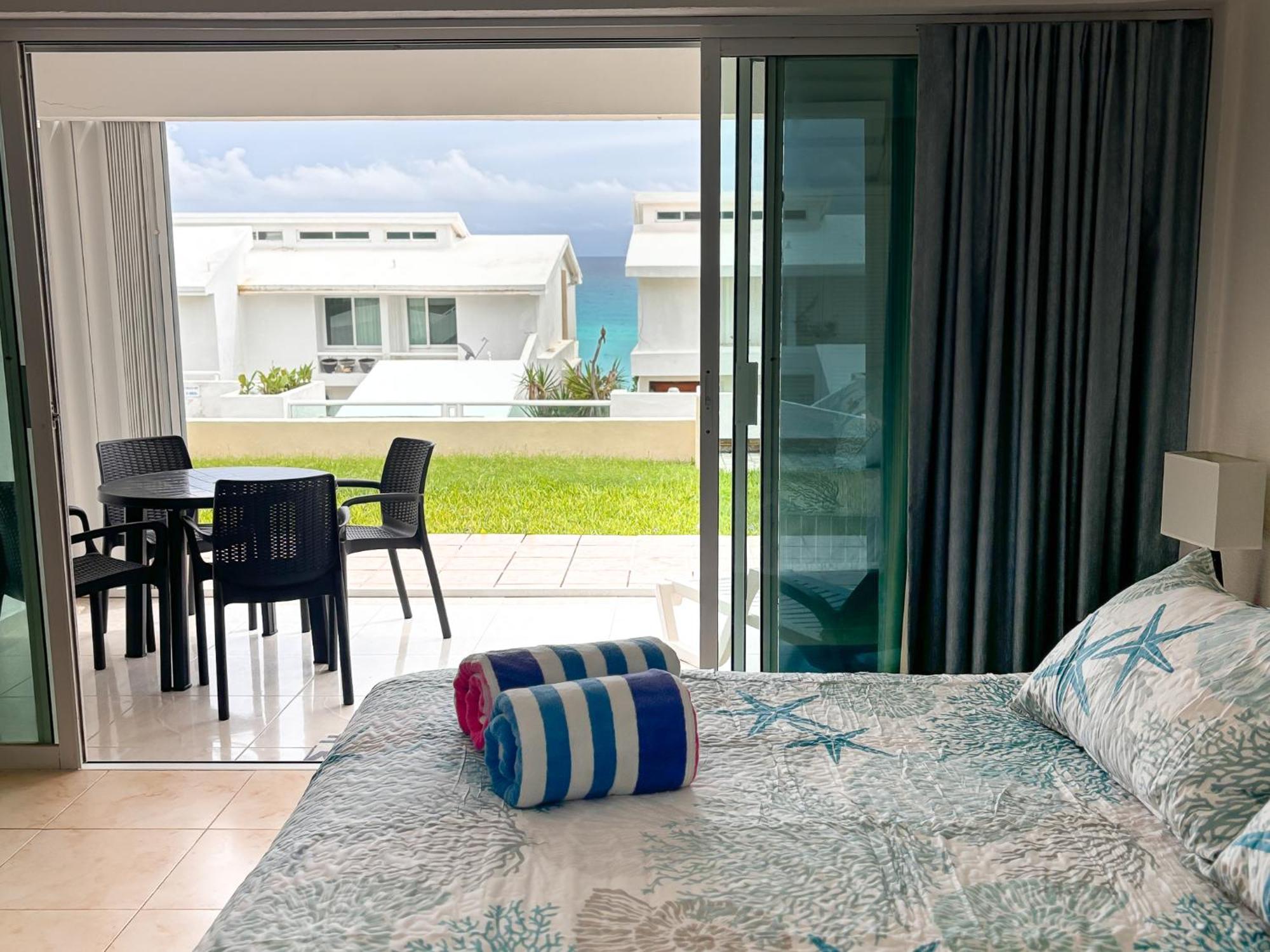 Beach Apartment Brisas Cancun, View And Private Garden, Zona Hotelera Cancun, Ground Floor