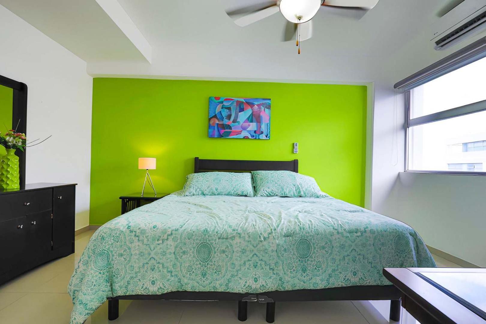 Spacious With Gym & Pool * Cancún