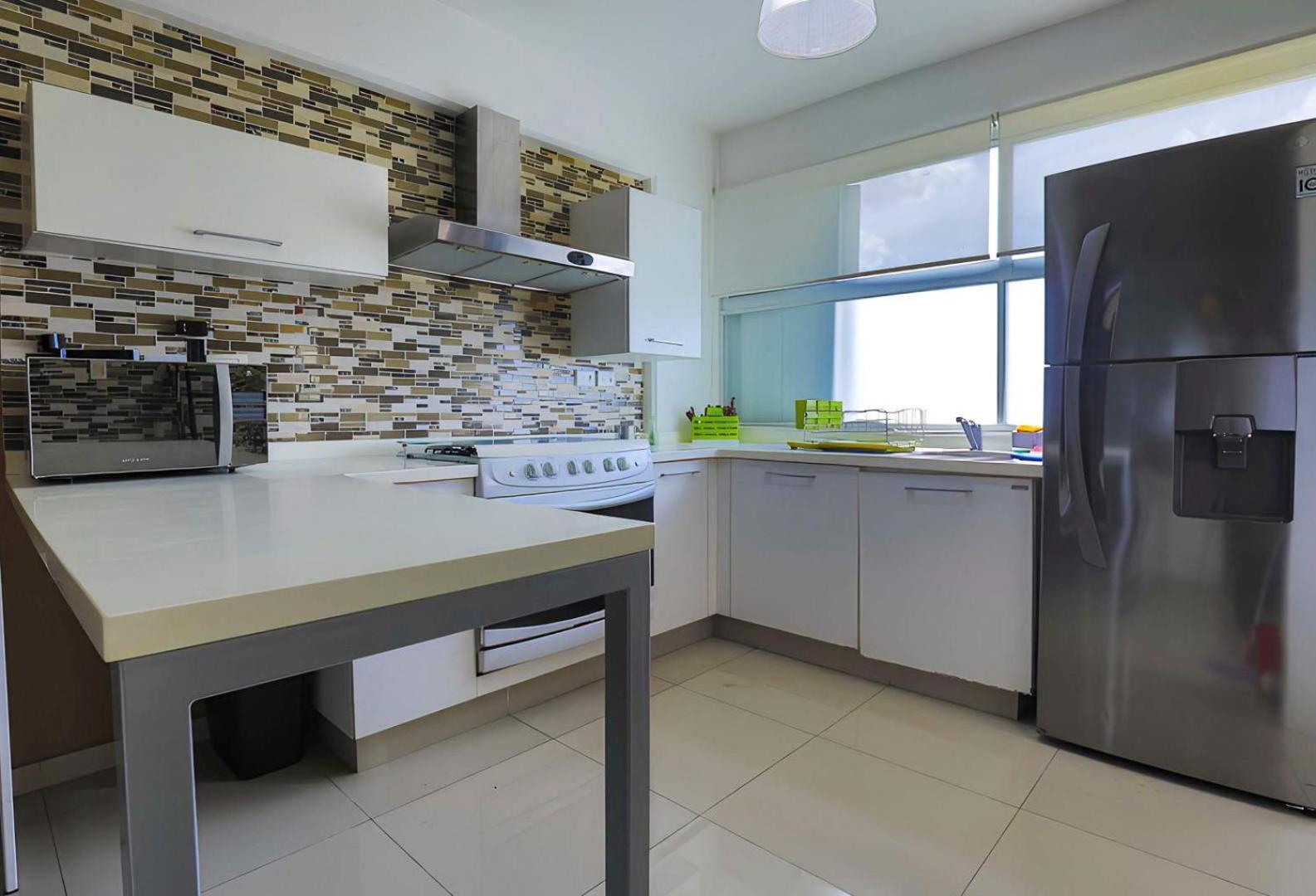 Spacious With Gym & Pool Apartamento Cancún