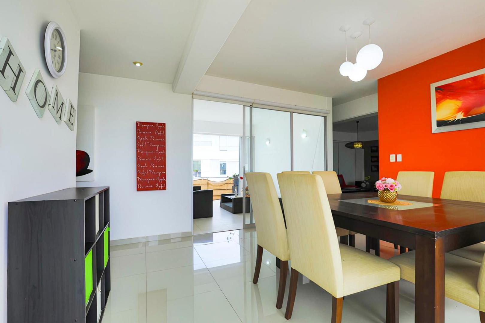 Spacious With Gym & Pool Apartamento