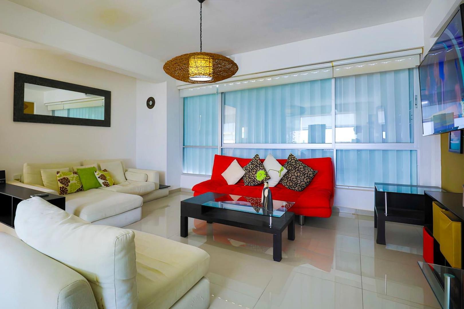 Spacious With Gym & Pool Apartamento Cancún